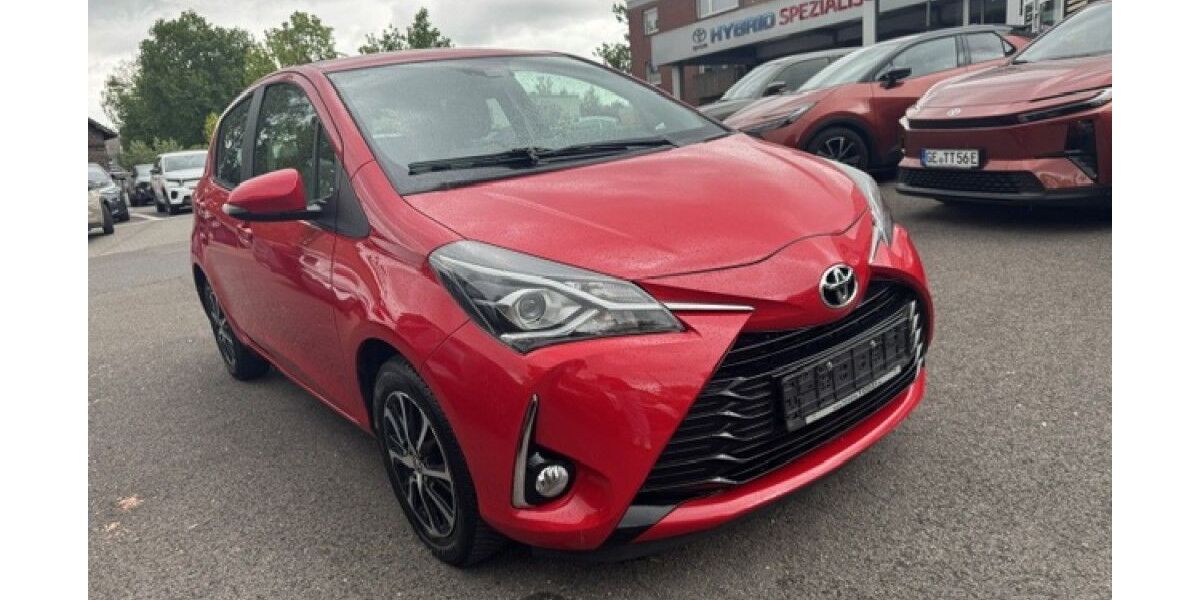 Toyota Yaris 55.149 km 12.400 &euro; Gelsenkirchen 45891