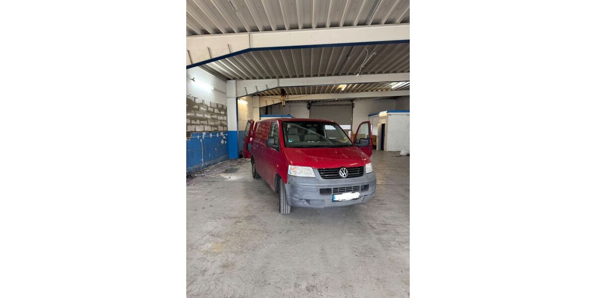 VW T5 Transporter 296.000 km 2.200 &euro; Bottrop 46240