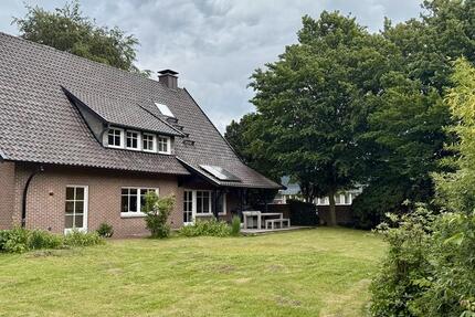 Haus Borken - 10 Zimmer, 270 m&sup2;, 670.000&euro; | Angebot:26891232
