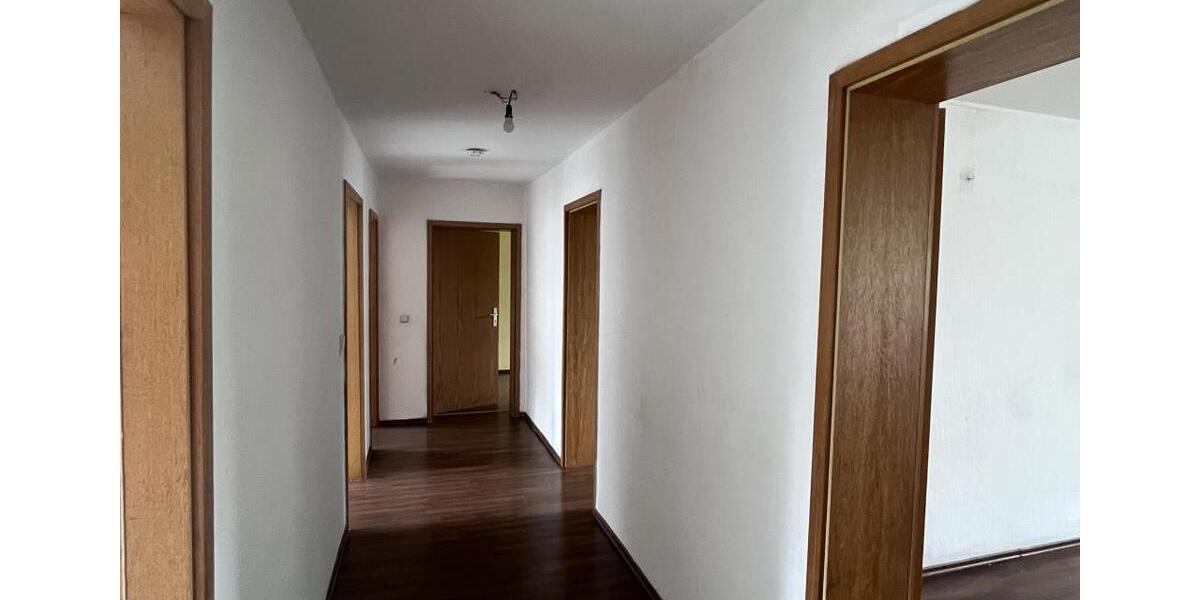 Dachgeschoßwohnung Oberhausen Alstaden - 4 Zimmer, 86 m&sup2;, 799&euro; | Angebot:26439179