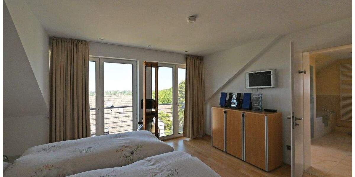 Etagenwohnung Essen Burgaltendorf - 5 Zimmer, 214 m&sup2;, 780.000&euro; | Angebot:25726328