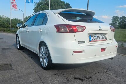 Mitsubishi Lancer 172.000 km 4.890 &euro; Dortmund 44289
