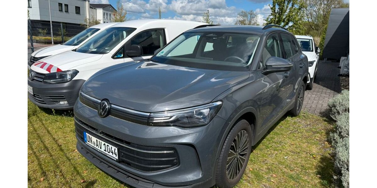 VW Tiguan 54.000 km 31.000 &euro; Dorsten 46284