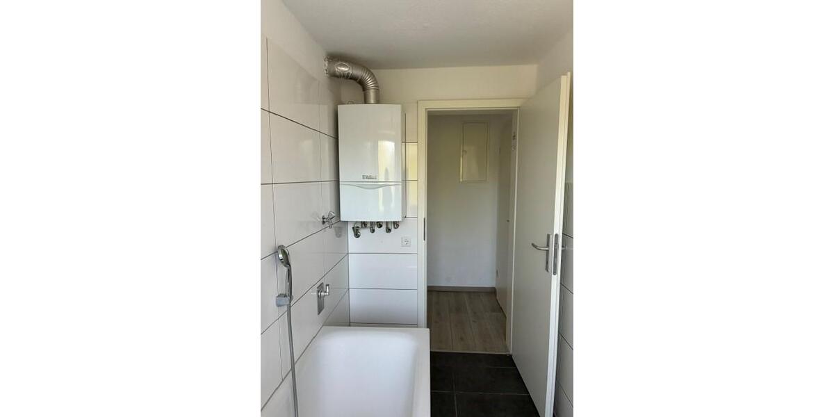 Dachgeschoßwohnung Gelsenkirchen Gelsenkirchen-Mitte - 2 Zimmer, 51 m&sup2;, 411&euro; | Angebot:26287799