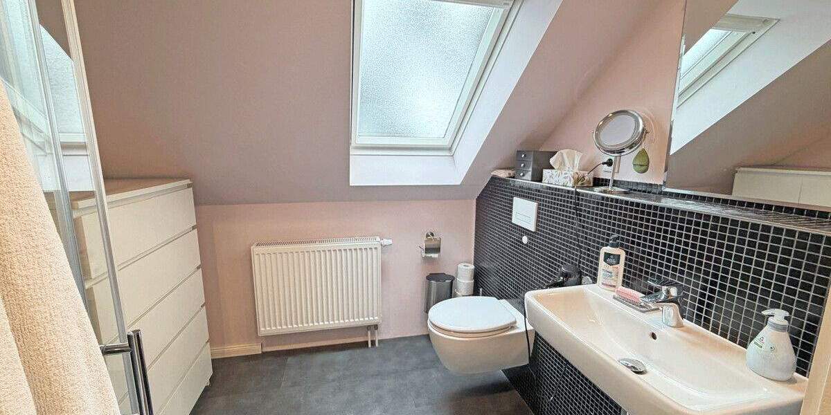 Einfamilienhaus Hünxe Krudenburg - 8 Zimmer, 246 m&sup2;, 485.000&euro; | Angebot:25684454