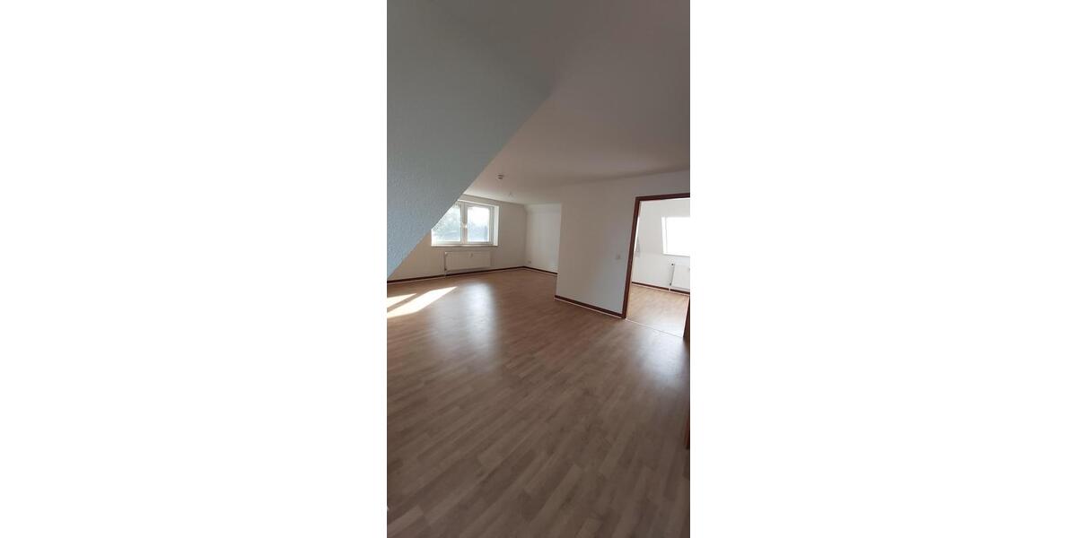 Dachgeschoßwohnung Marl - 3.5 Zimmer, 71 m&sup2;, 360&euro; | Angebot:24594438