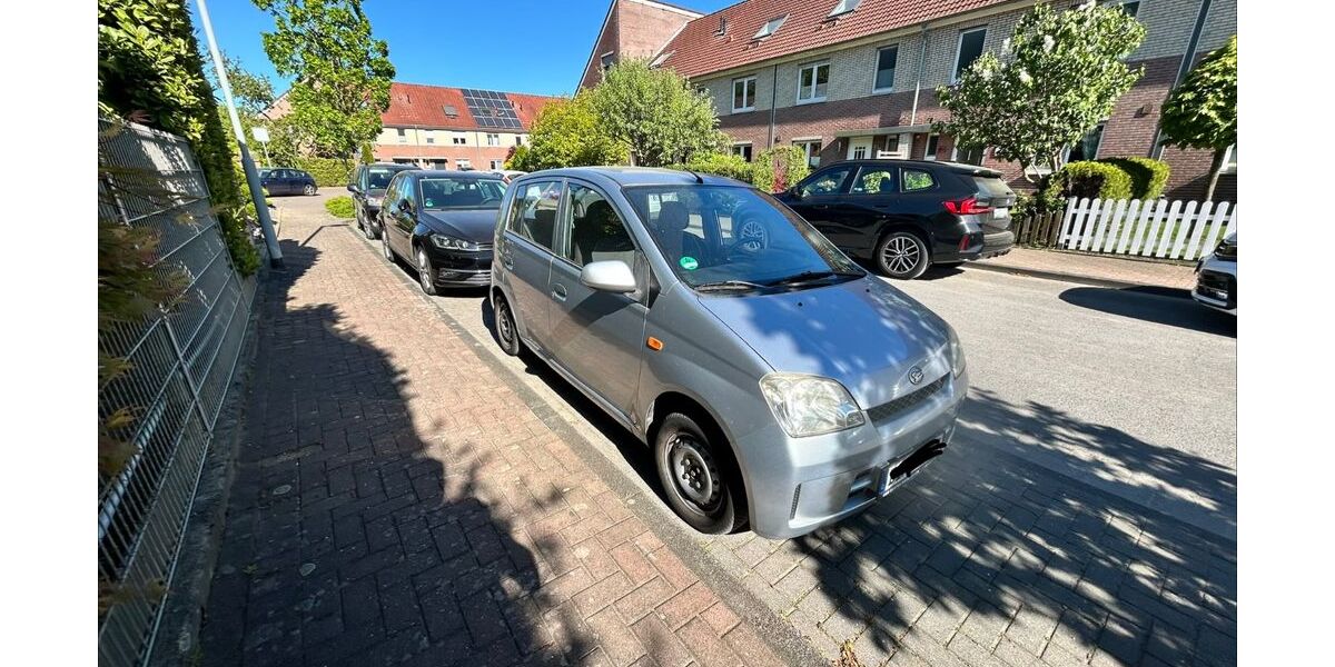 Daihatsu Cuore 131.000 km 1.250 &euro; Dinslaken 46537