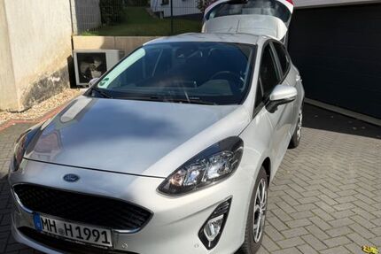 Ford Fiesta 89.410 km 9.990 &euro; Mülheim an der Ruhr 45472