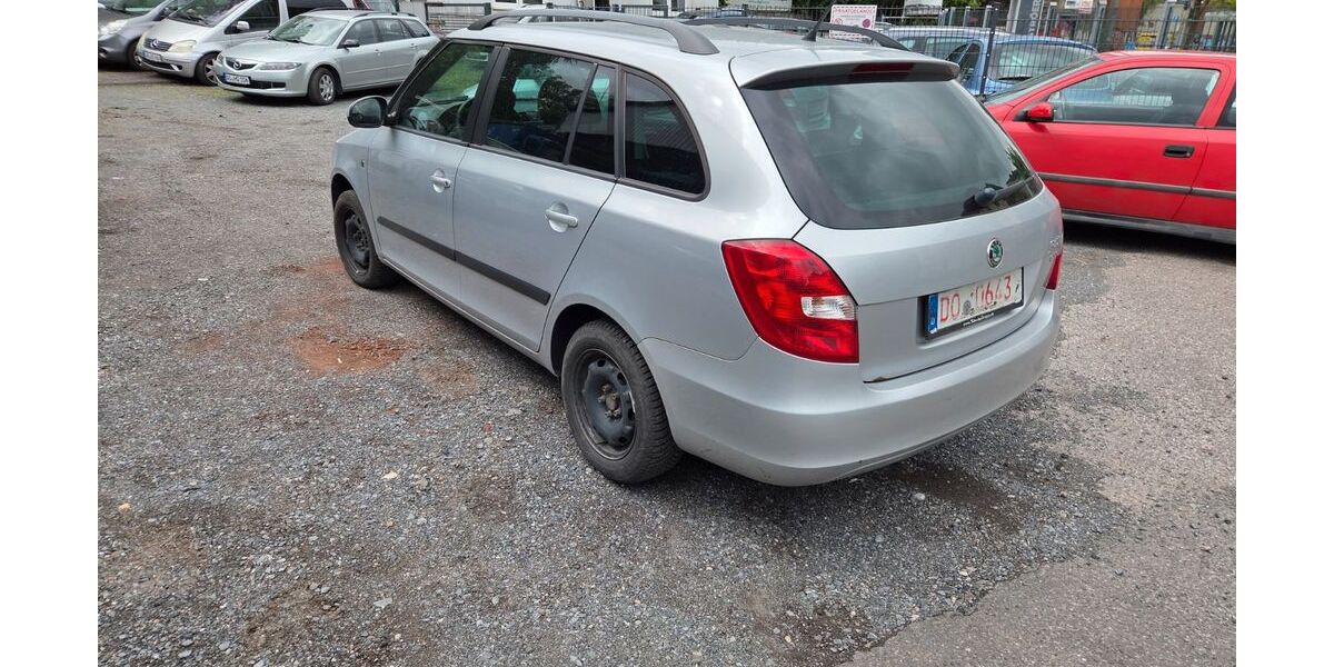 Skoda Fabia 240.000 km 2.999 &euro; Dortmund 44147