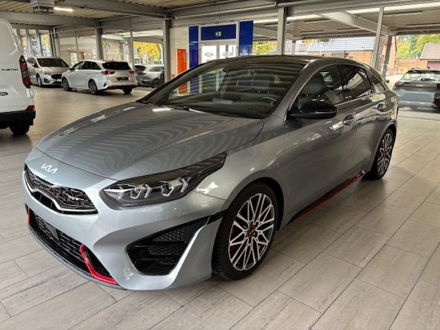 Kia pro ceed / ProCeed 76.353 km 23.990 &euro; Gladbeck 45968