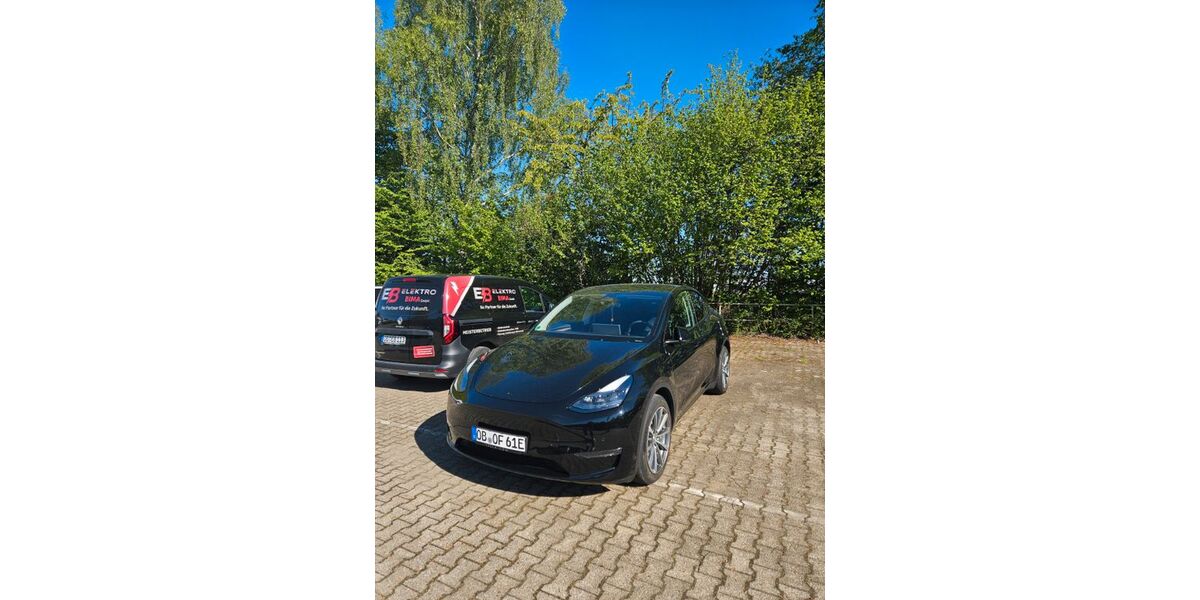 Tesla Model Y 56.407 km 29.999 &euro; Essen 45145