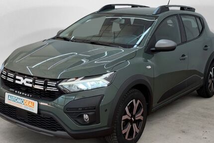 Dacia Sandero 30.185 km 17.449 &euro; Dinslaken 46539