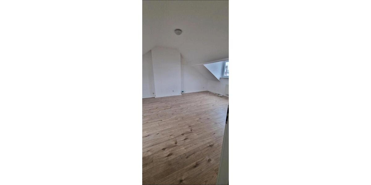 Dachgeschoßwohnung Bottrop Batenbrock - 2 Zimmer, 75 m&sup2;, 699&euro; | Angebot:25647921