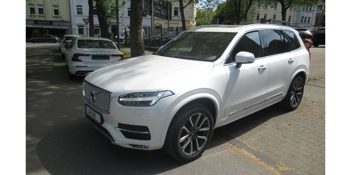 Volvo XC90 145.000 km 30.900 &euro; Gelsenkirchen 45889