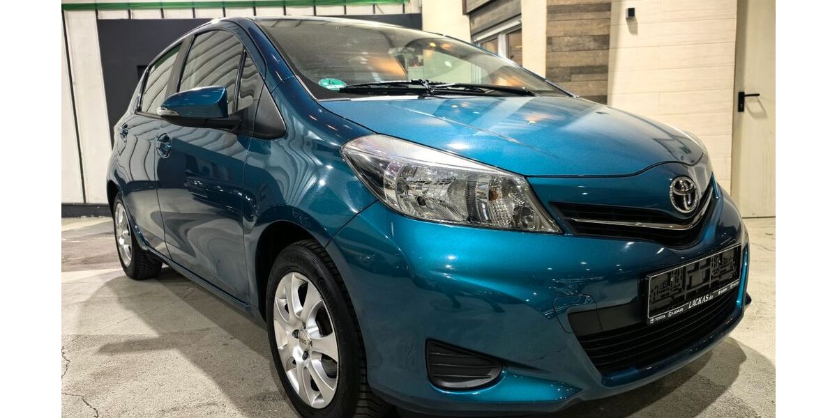 Toyota Yaris 123.274 km 5.800 &euro; Voerde 46562
