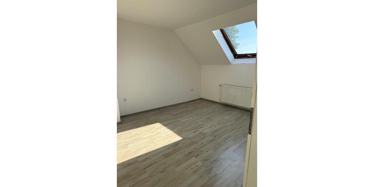 Mehrfamilienhaus, Wohnhaus Bochum Bochum-Ost - 5 Zimmer, 100 m&sup2;, 850&euro; | Angebot:27614894