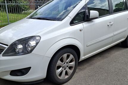 Opel Zafira 138.000 km 5.990 &euro; Witten 58454