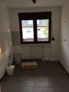 Etagenwohnung Dinslaken Hiesfeld - 3.5 Zimmer, 76 m&sup2;, 830&euro; | Angebot:26381679