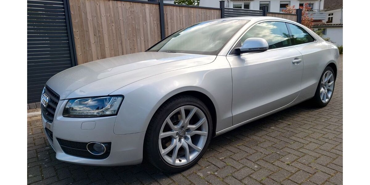 Audi A5 60.255 km 13.000 &euro; Dinslaken 46539